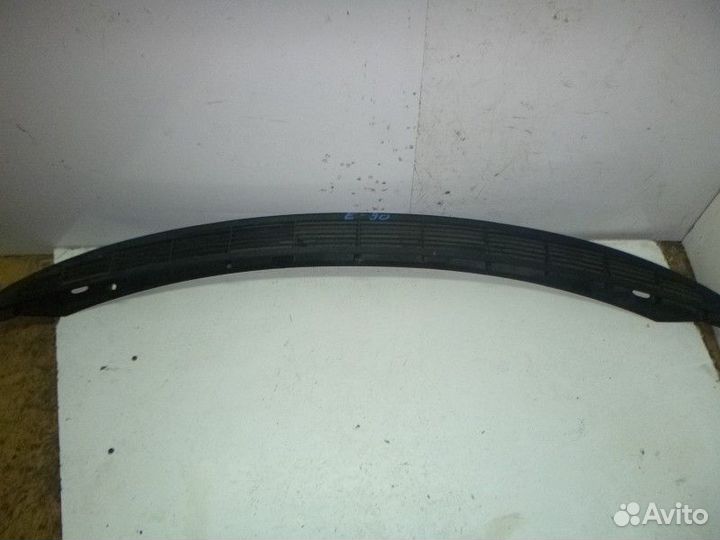 Решетка BMW E90/E91 2005