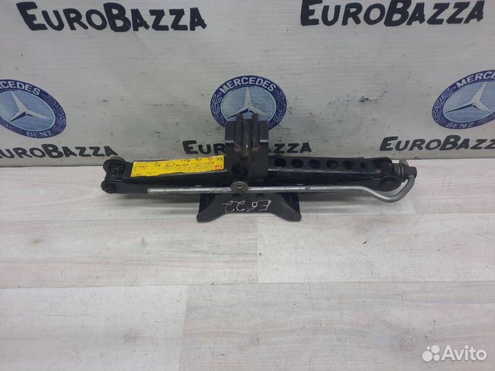 Домкрат Land Rover Freelander II