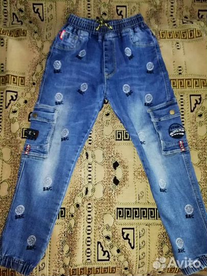 Продам джинсы