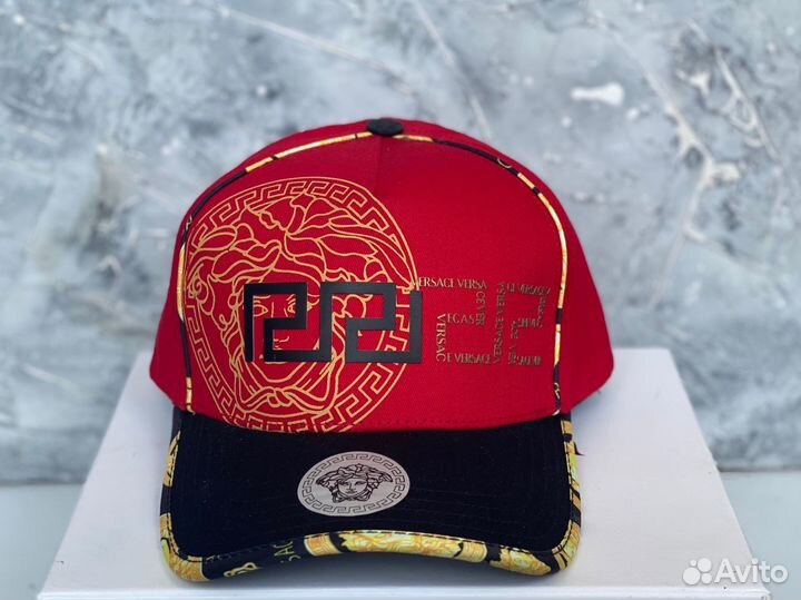 Бейсболка кепка versace