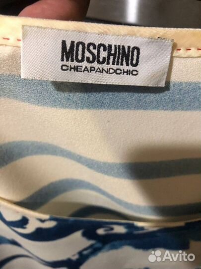 Платье Moschino