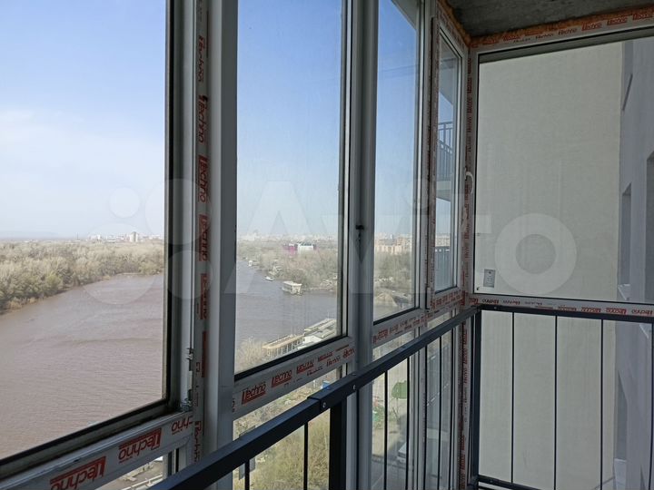 3-к. квартира, 96 м², 15/25 эт.