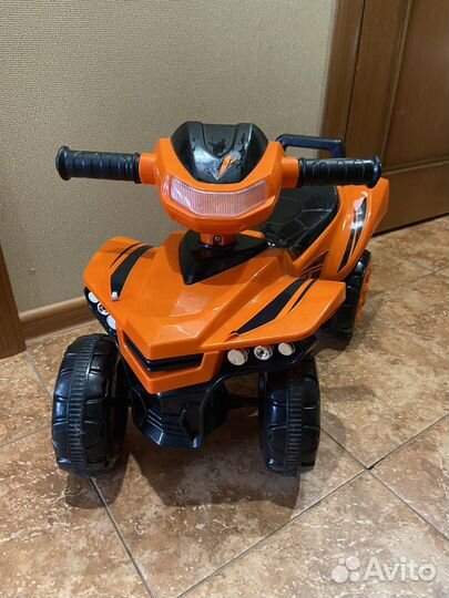 Квадроцикл каталка-толокар
