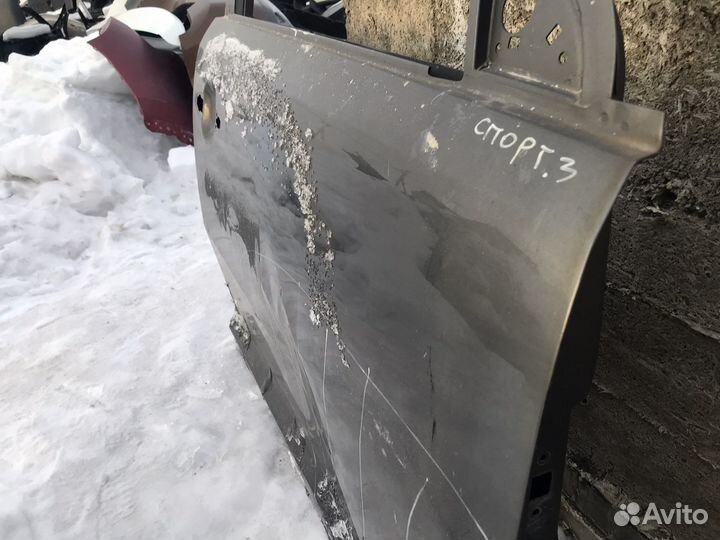 Дверь передняя правая Kia Sportage 3