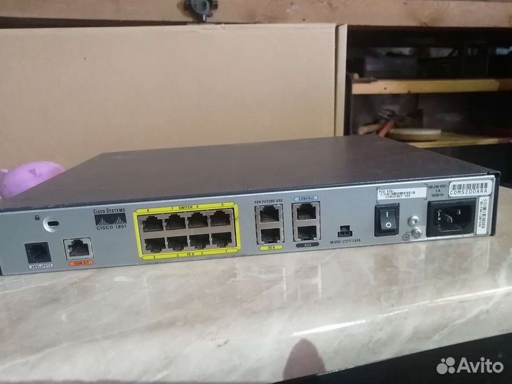 Маршрутизатор Cisco 1800 серии