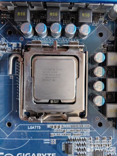 Комплект на 775 (GA-EP45-UD3R + E5450 + 6Gb)