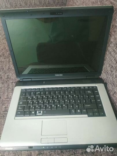 Ноутбук toshiba