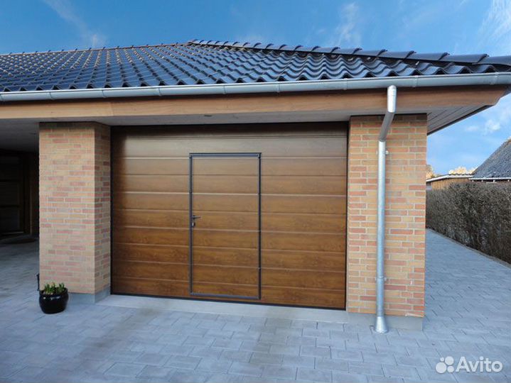 Секционные ворота