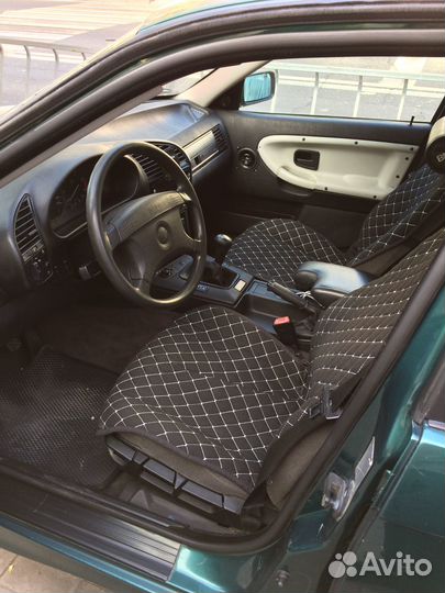 BMW 3 серия 2.5 МТ, 1993, 550 000 км