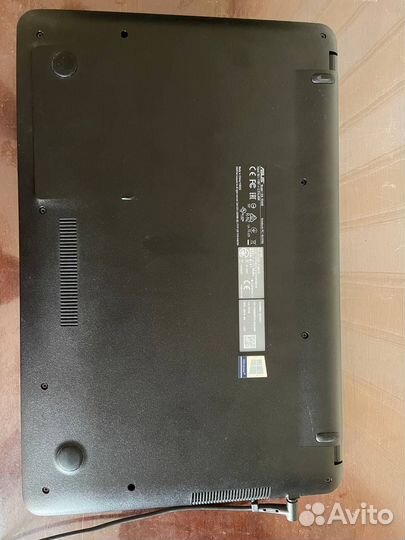 Ноутбук asus