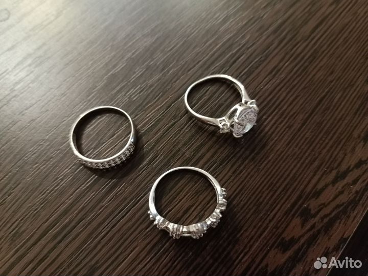 Серебряное кольцо