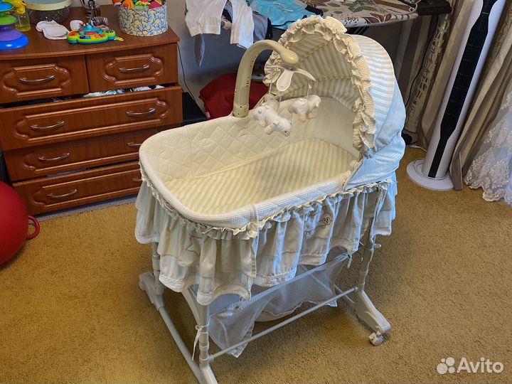 Детская кроватка, колыбель