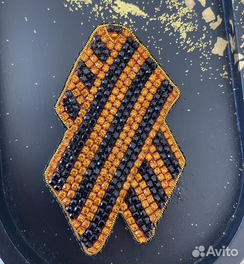 Брошь ручной работы