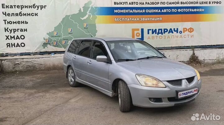 Стекло лобовое Mitsubishi Lancer 9 (CS) MR991631