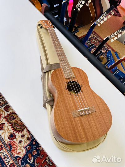 Укулеле Баритон