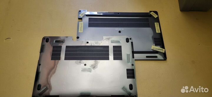 Поддон нижняя крышка ноутбука Dell Latitude