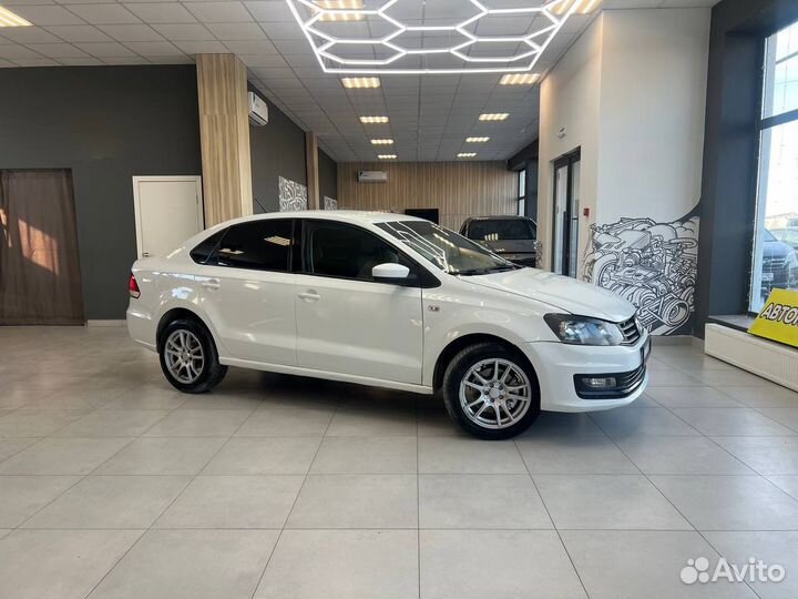 Volkswagen Polo 1.6 МТ, 2015, 176 000 км