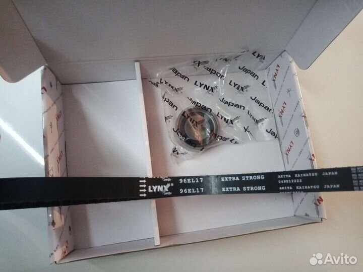 Комплект для то ролик,ремень и помпа рено