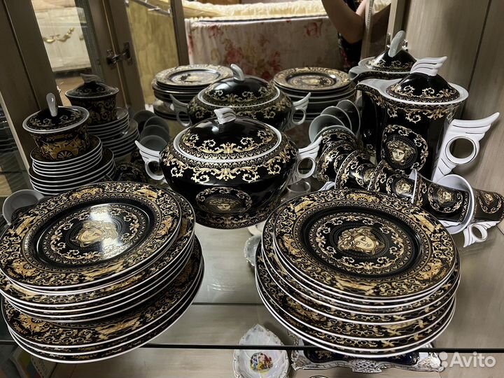Набор столовой посуды versace 45 предметов