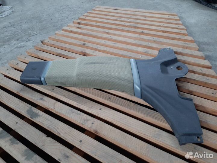 Обшивка центральной стойки правая нижняя Chery