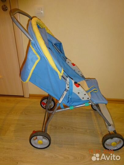 Прогулочная коляска