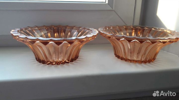 Вазочка из стекла