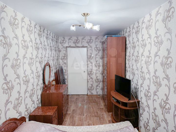 3-к. квартира, 54 м², 2/5 эт.