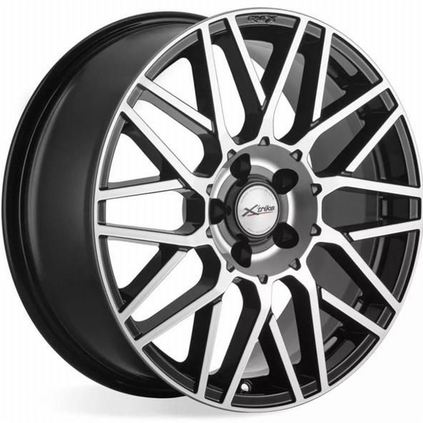X'trike X-133 : 7,5x18 5*114,3 Et:45 Dia:66,1 BK/FP