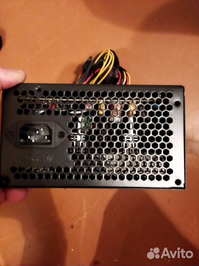 Блок питания для пк 600w Aigo