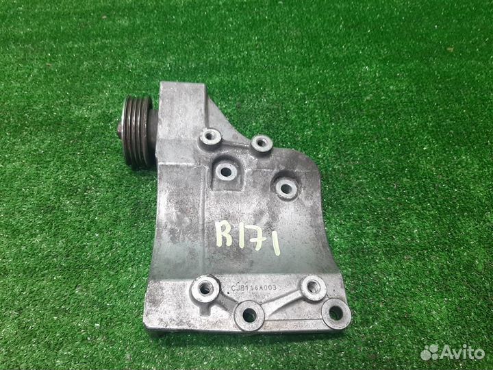 Кронштейн компрессора кондиционера Suzuki Ignis 2