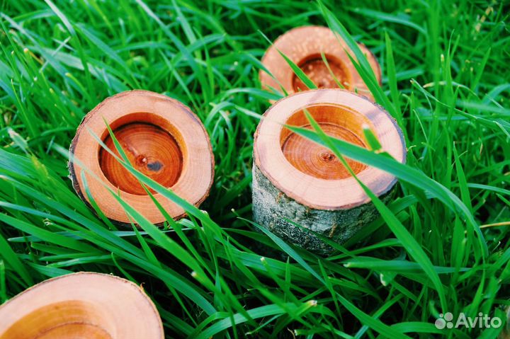 Подсвечник из натурального дерева