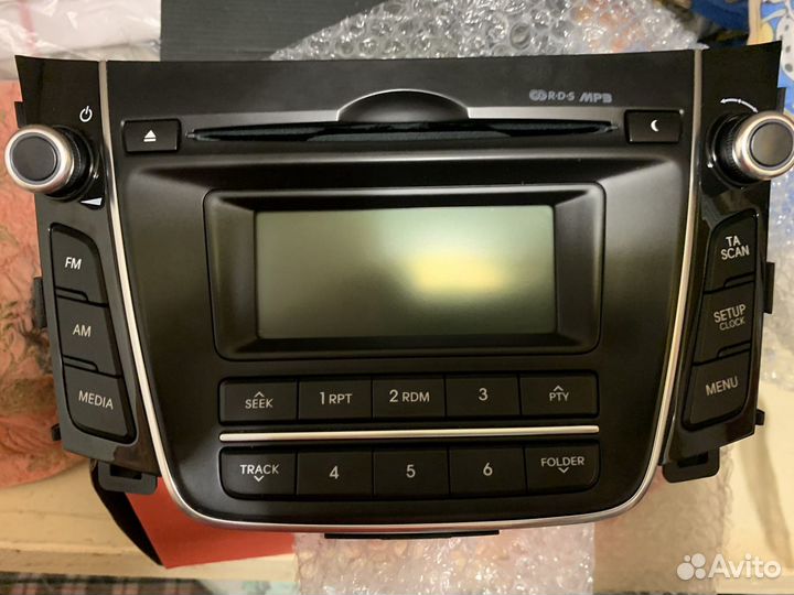 Автомобильная магнитола Hyundai i30