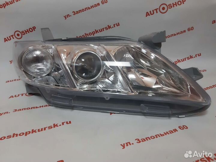 Фара передняя Toyota Camry 40