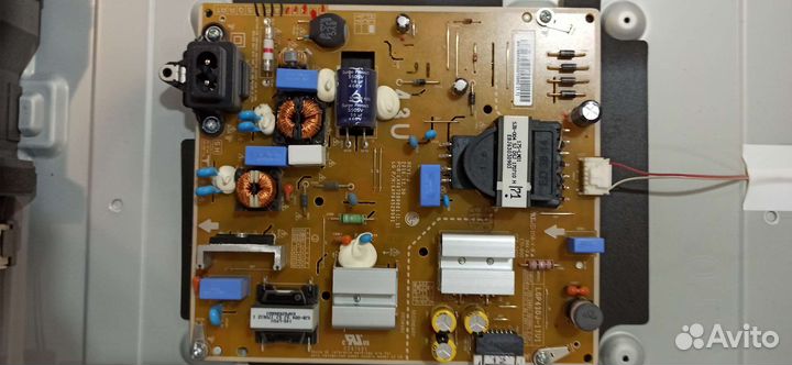 Разбор LG 43UJ634V