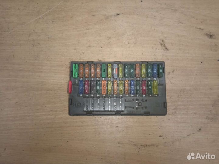 Блок предохранителей iran khodro samand саманд