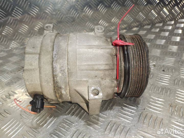 Компрессор кондиционера Renault Laguna 2 рест