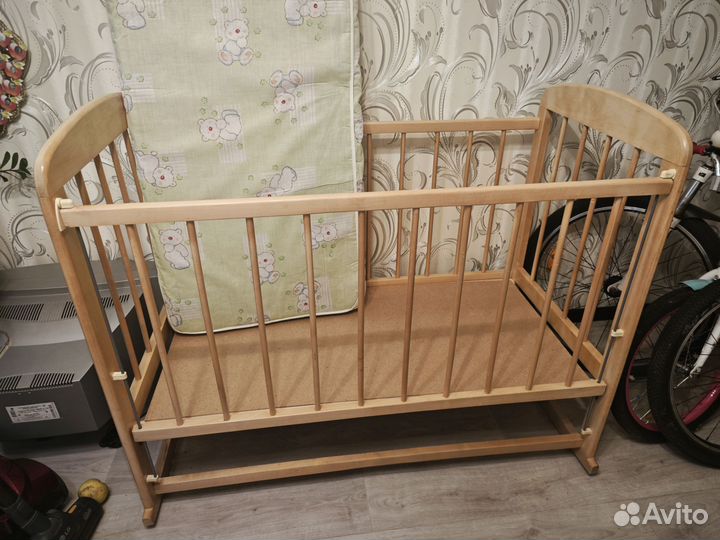 Детская кровать качалка