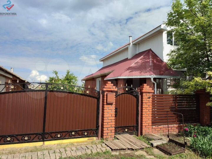 Дом 170 м² на участке 9,9 сот.