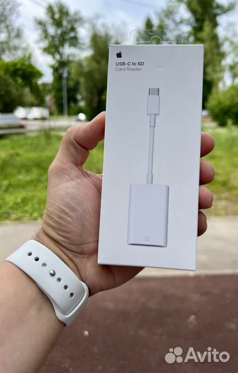 Apple SD Card Reader