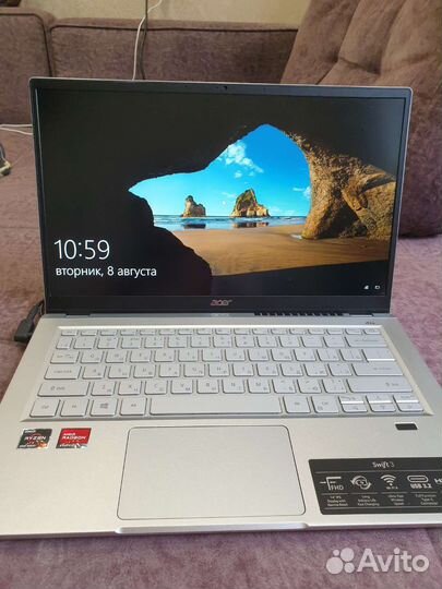 Ноутбук acer в отличном состоянии