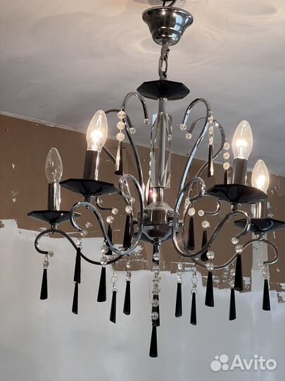 2 люстры бу