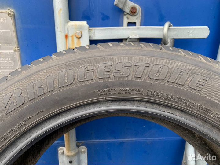 Bridgestone Dueler H/T 687 235/55 R18 99H