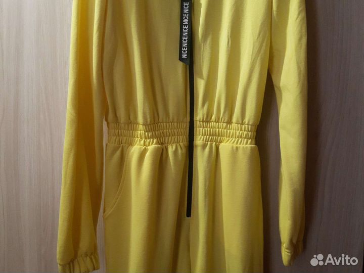 Комбинезон женский