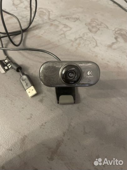 Веб-камера Logitech Webcam C100