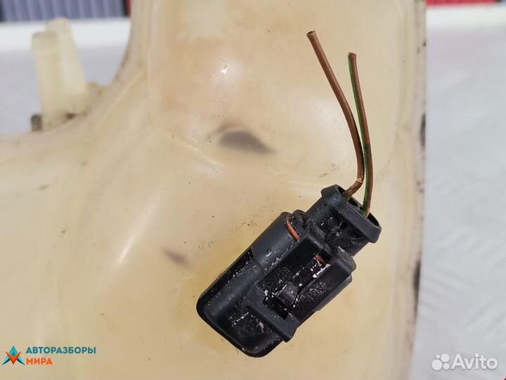 Бачок расширительный Opel Vectra B рест. 2002