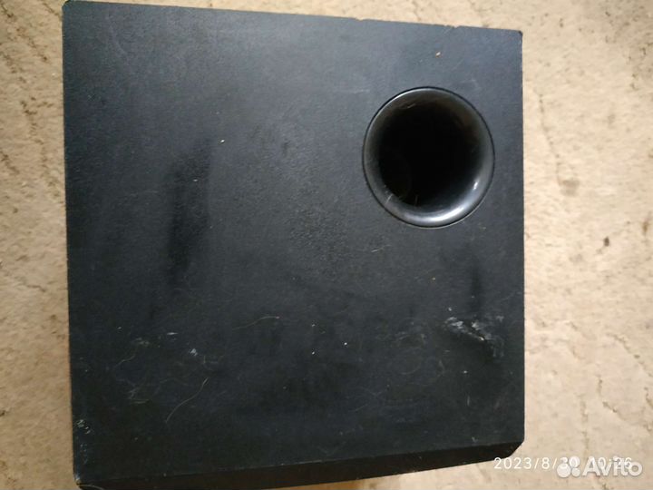 Сабвуфер defender