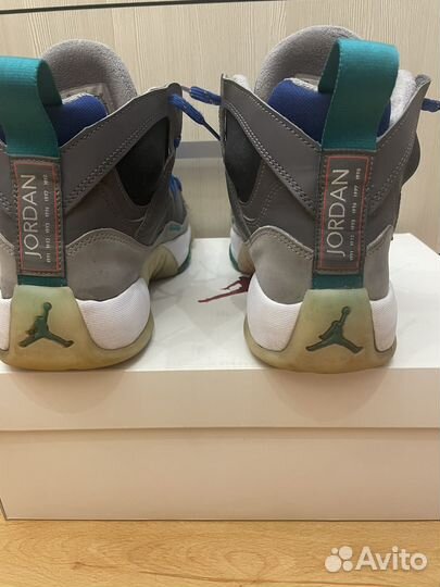 Jordan jumpman two trey grey