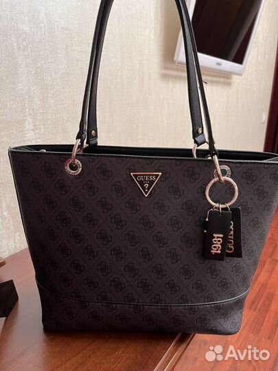 Сумка женская guess