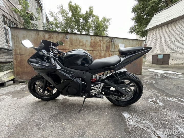 Yamaha r6s