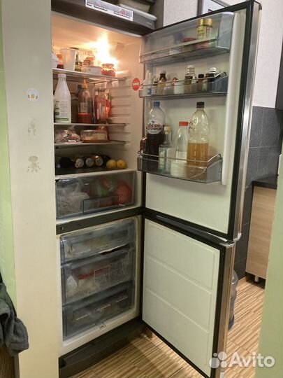 Холодильник AEG Electrolux